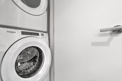 Laundry room - 712-2020 Boul. René-Lévesque O., Montréal (Ville-Marie), QC - Indoor Photo Showing Laundry Room