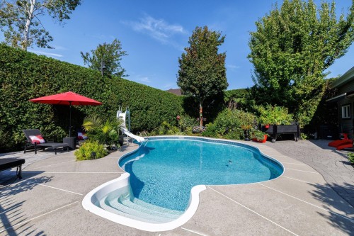 Piscine - 259 Rue Des Plaines, Les Coteaux, QC - Outdoor With In Ground Pool With Backyard