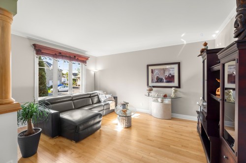 Salon - 259 Rue Des Plaines, Les Coteaux, QC - Indoor Photo Showing Living Room