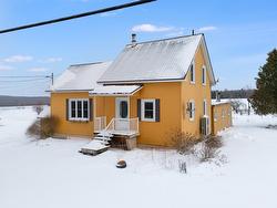 231 9e-et-10e Rang  Saint-Camille, QC J0A 1G0