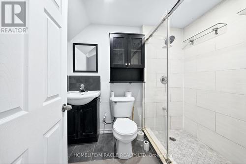 100 West 3Rd Street, Hamilton, ON - Indoor Photo Showing Bathroom
