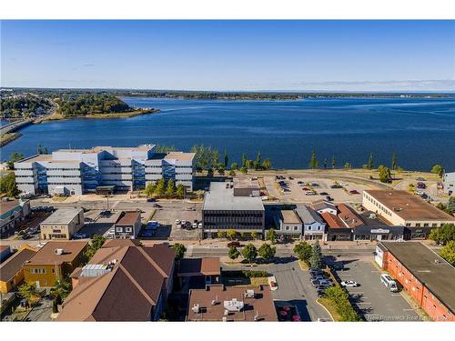 159 Main St, Bathurst, NB 