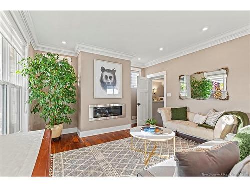 30 Harvest Crt, Fredericton, NB 