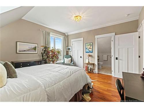 30 Harvest Crt, Fredericton, NB 