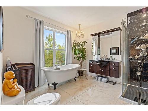 30 Harvest Crt, Fredericton, NB 