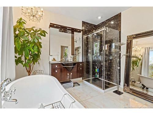 30 Harvest Crt, Fredericton, NB 