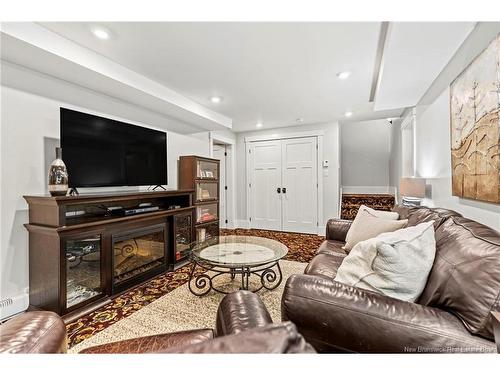 30 Harvest Crt, Fredericton, NB 