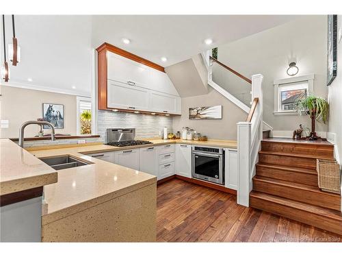 30 Harvest Crt, Fredericton, NB 