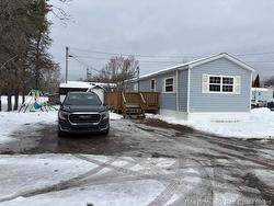 1 Front ST  Sussex Corner, NB E4E 2W5