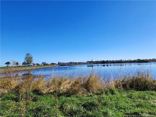 744 O'Neil, Bathurst, NB 