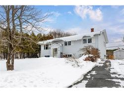 12 Kelton ST  Saint John, NB E2J 3A7