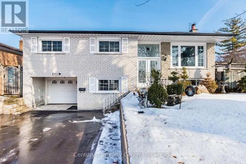 3800 Wyewood Road, Mississauga, ON - Outdoor