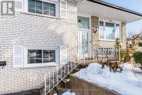 3800 Wyewood Road, Mississauga, ON - Outdoor