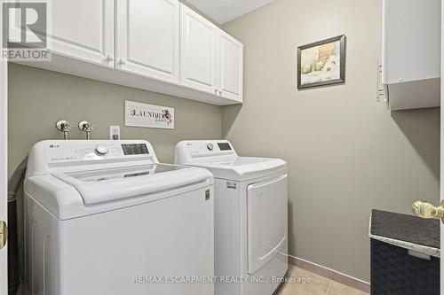 5316 Dryden Avenue, Burlington, ON - Indoor Photo Showing Laundry Room