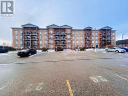 302 - 2 COLONIAL DRIVE  Guelph, ON N1L 0K8