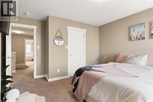 4233 E Keller Avenue, Regina, SK - Indoor Photo Showing Bedroom