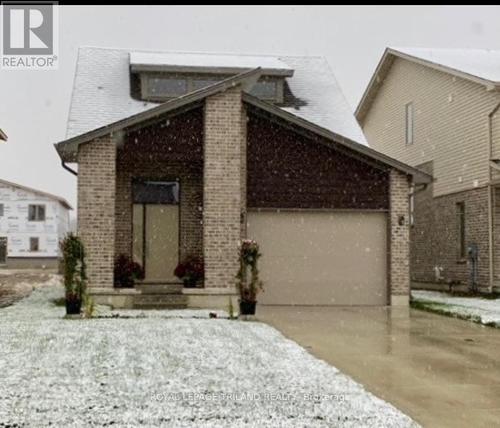 2467 IRISH MOSS ROAD  London South (South U), ON N6M 0A2