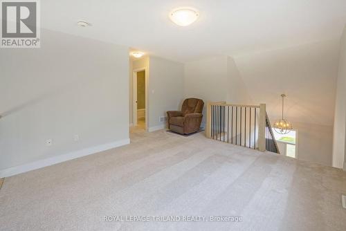 2467 Irish Moss Road, London South (South U), ON - Indoor