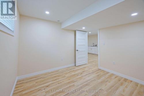 2467 Irish Moss Road, London South (South U), ON - Indoor