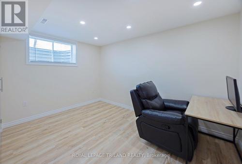 2467 Irish Moss Road, London South (South U), ON - Indoor