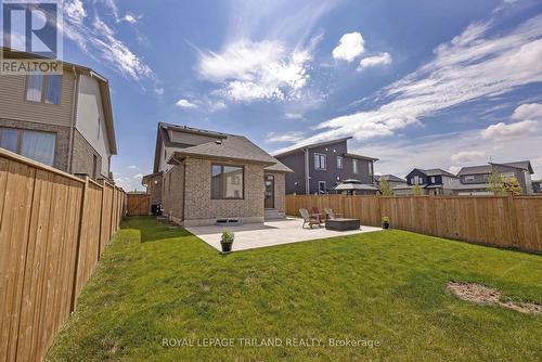 2467 Irish Moss Road, London South (South U), ON - Outdoor