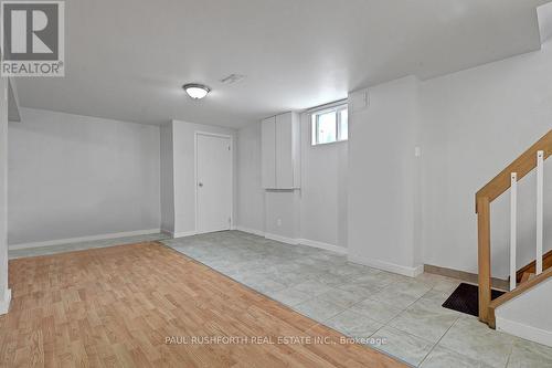 Unit B-Living Room - 892 Baseline Road, Ottawa, ON - Indoor Photo Showing Other Room