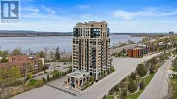 102 - 75 CLEARY AVENUE  Ottawa, ON K2A 1R8