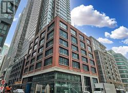 2605 - 55 MERCER STREET  Toronto, ON M5V 0W4