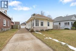 8 Morgan  Leamington, ON N8H 2E4