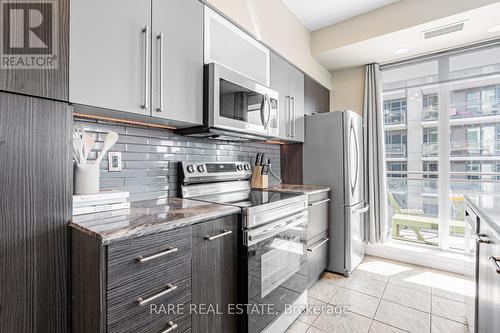 703 - 2119 Lake Shore Boulevard W, Toronto, ON - Indoor Photo Showing Kitchen