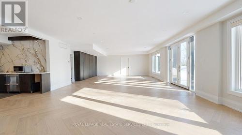 100 Appleby Place, Burlington, ON - Indoor Photo Showing Other Room