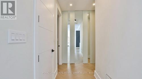 100 Appleby Place, Burlington, ON - Indoor Photo Showing Other Room