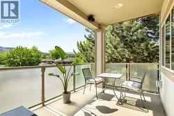 Patio on 2nd floor with view of Dilworth Mountain - 