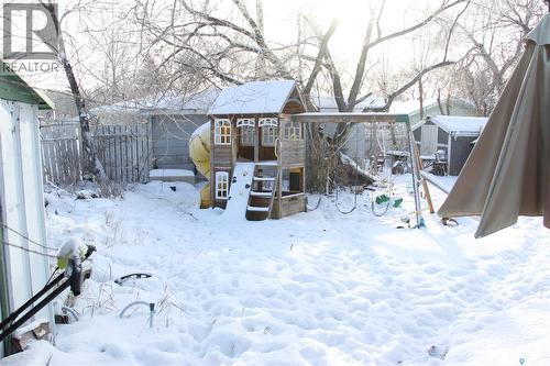 3205 Whitmore Avenue, Regina, SK - Outdoor