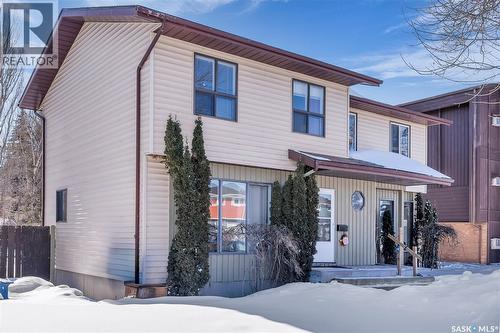442-444 Russell Road, Saskatoon, SK - Outdoor