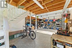 Lower Level w lots of storage - 