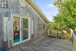 Garage Loft w Sitting area- Hot Tub - 