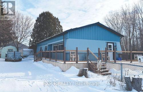 #130 - 63 Whites Road, Quinte West (Sidney Ward), ON - Outdoor