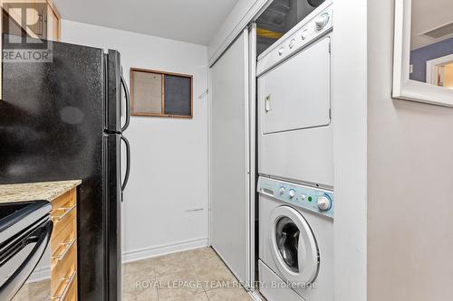 303 - 200 Lett Street, Ottawa, ON - Indoor Photo Showing Laundry Room