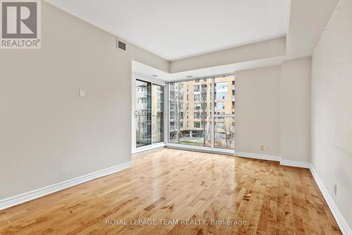 303 - 200 Lett Street, Ottawa, ON - Indoor Photo Showing Other Room