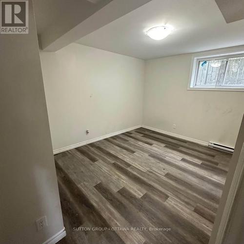 183 Presland Road, Ottawa, ON - Indoor Photo Showing Other Room