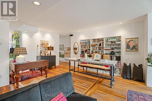 378-380 Booth Street, Ottawa, ON - Indoor