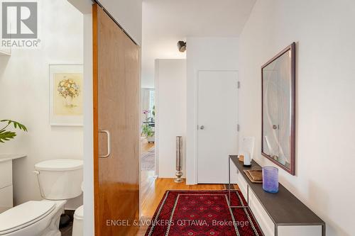 378-380 Booth Street, Ottawa, ON - Indoor Photo Showing Bathroom