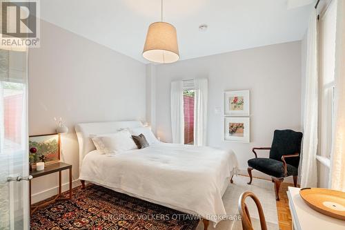 378-380 Booth Street, Ottawa, ON - Indoor Photo Showing Bedroom