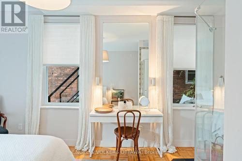 378-380 Booth Street, Ottawa, ON - Indoor