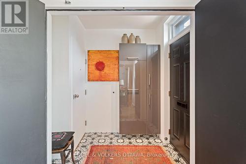 378-380 Booth Street, Ottawa, ON - Indoor