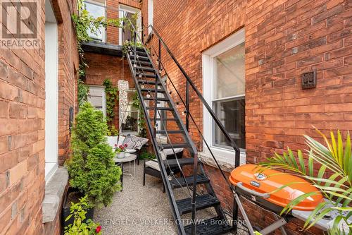 378-380 Booth Street, Ottawa, ON - Outdoor