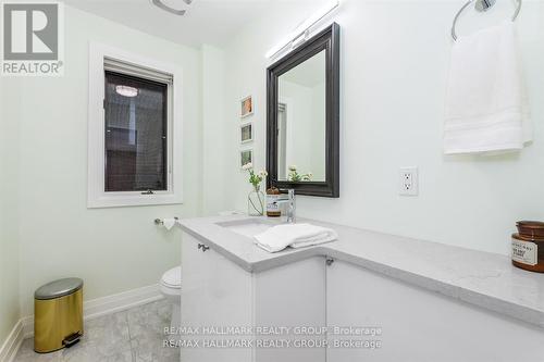 183 Pretoria Avenue, Ottawa, ON - Indoor Photo Showing Bathroom