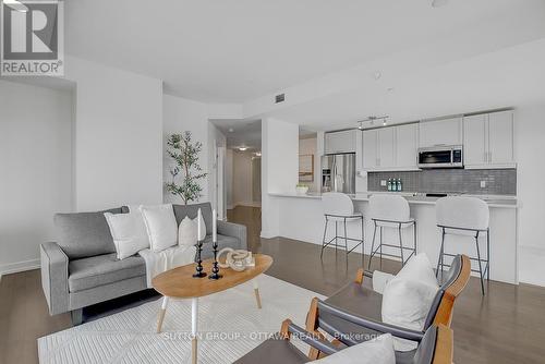 903 - 330 Titan Private, Ottawa, ON - Indoor