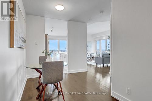 903 - 330 Titan Private, Ottawa, ON - Indoor Photo Showing Dining Room